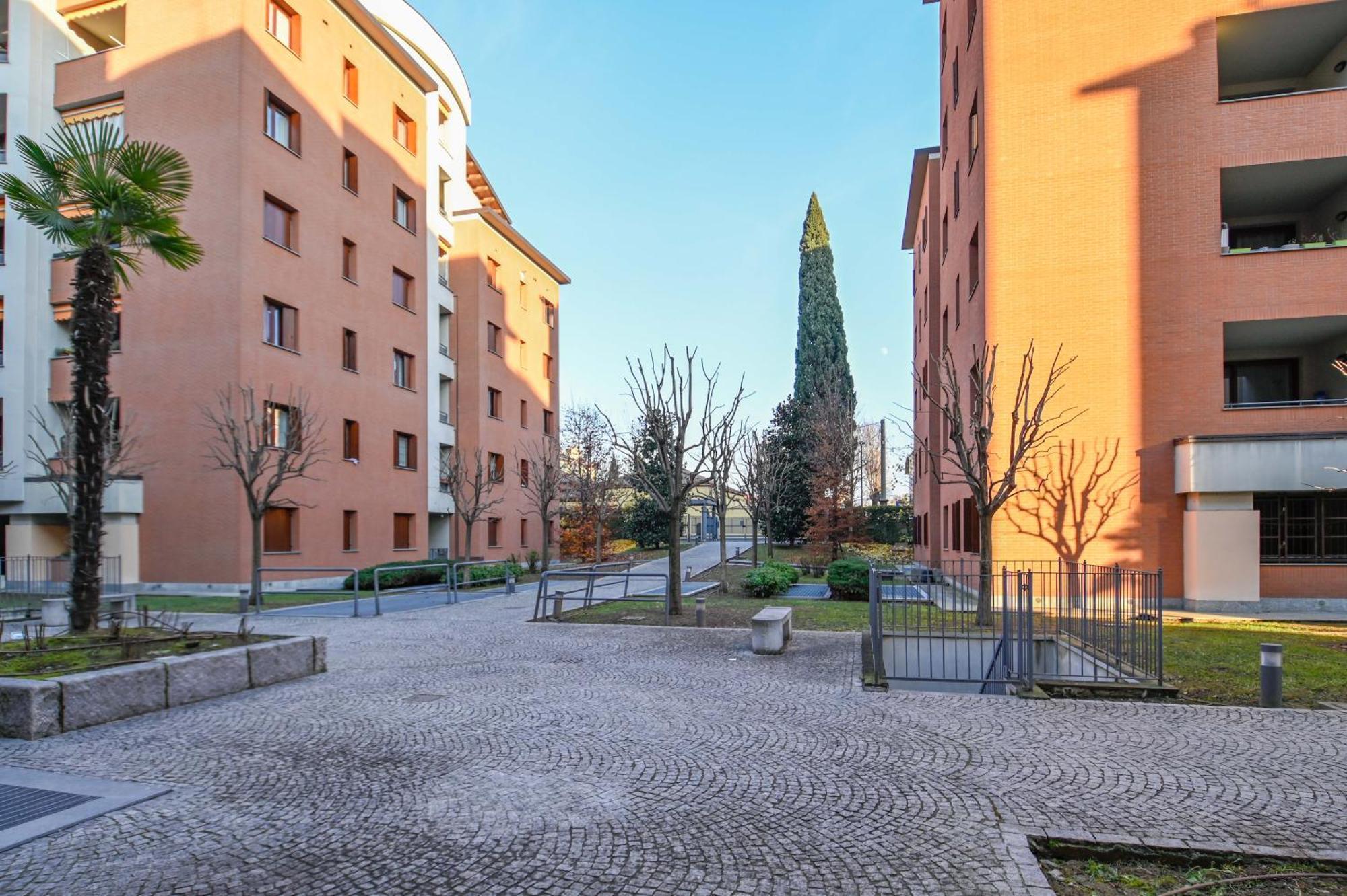 Appartamento Bilocale Chic, 10 Min Aeroporto Milano-Bergamo, Box Auto E Aria Condizionata Seriate Esterno foto